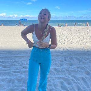 Meet your Posher, Kara